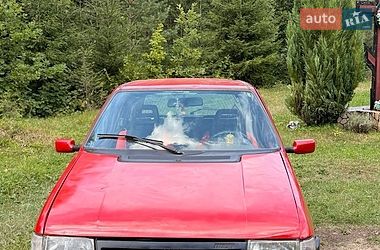 Хэтчбек Fiat Uno 1991 в Делятине