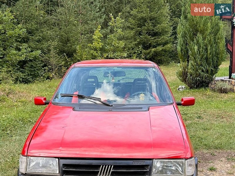 Хэтчбек Fiat Uno 1991 в Делятине
