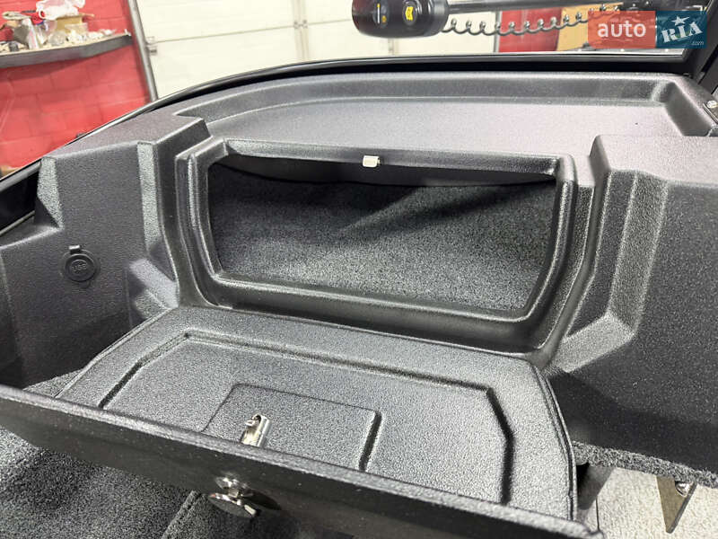 Катер Finval 475 2026 в Киеве фото 39 Катер Finval 475 2026 в Киеве