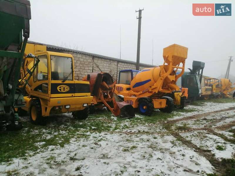 Бетономешалка (Миксер) Fiori DB 2012 в Черновцах