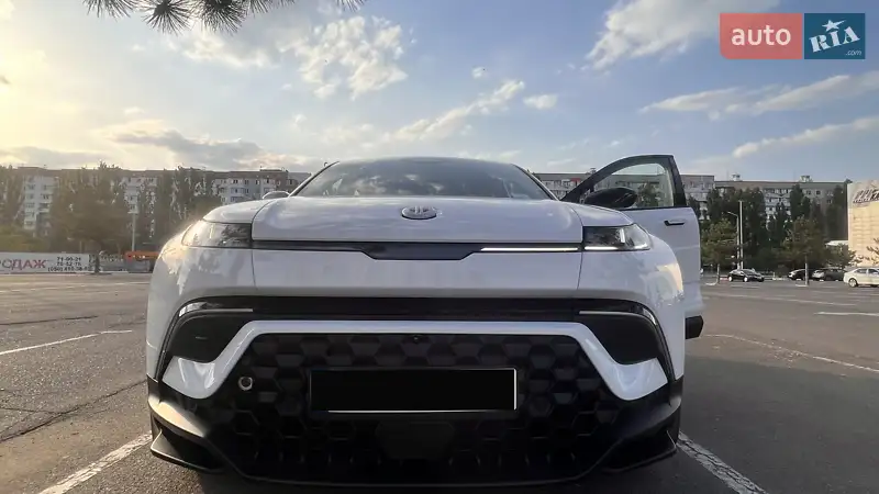 Fisker Ocean 2023 VIN VCF1EBU29PG006846 фото оголошення 9 з 66