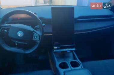 Внедорожник / Кроссовер Fisker Ocean 2023 в 