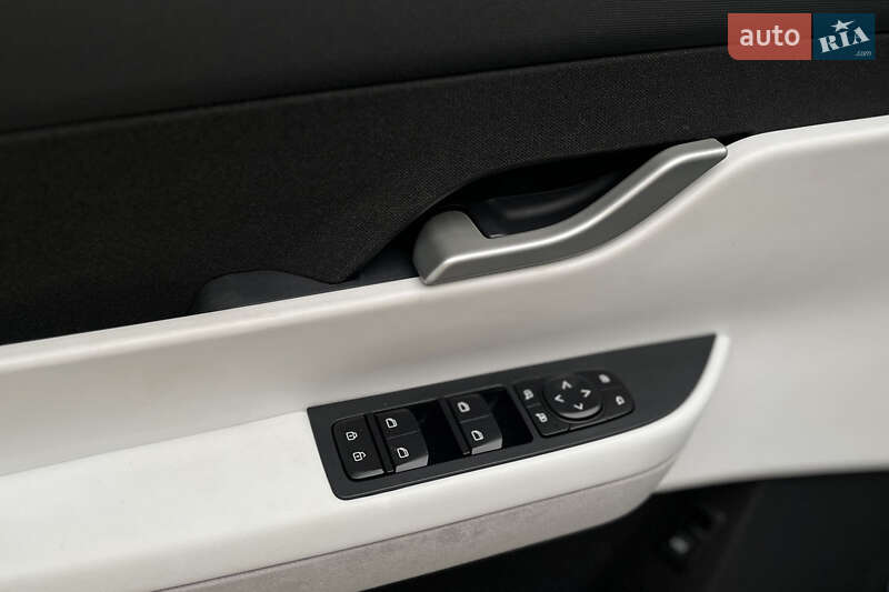 Внедорожник / Кроссовер Fisker Ocean 2023 в Мукачево