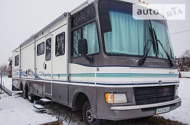 Дом на колесах Fleetwood Pace Arrow 1997 в 