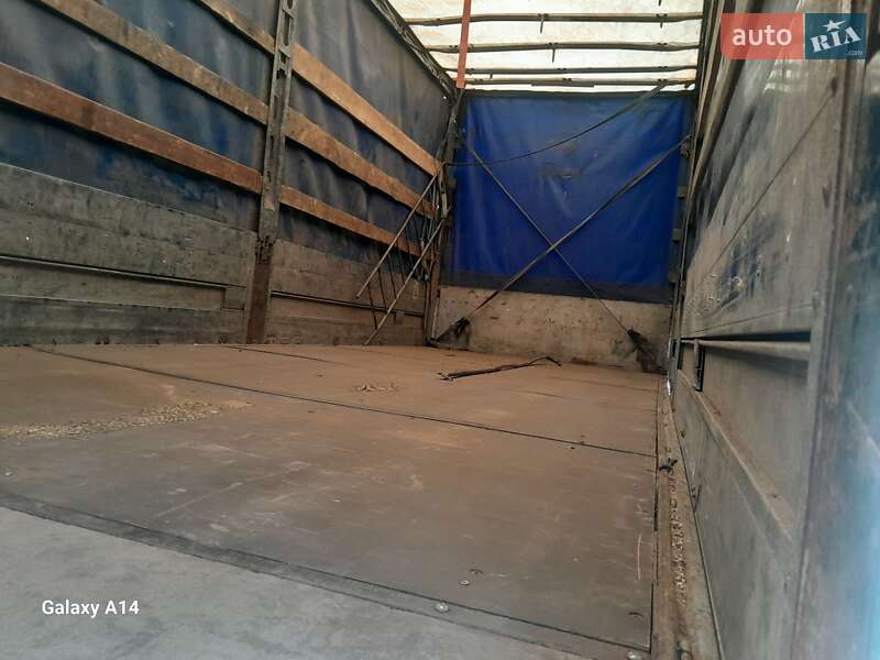 Бортовой полуприцеп Fliegl DPS 2001 в Харькове