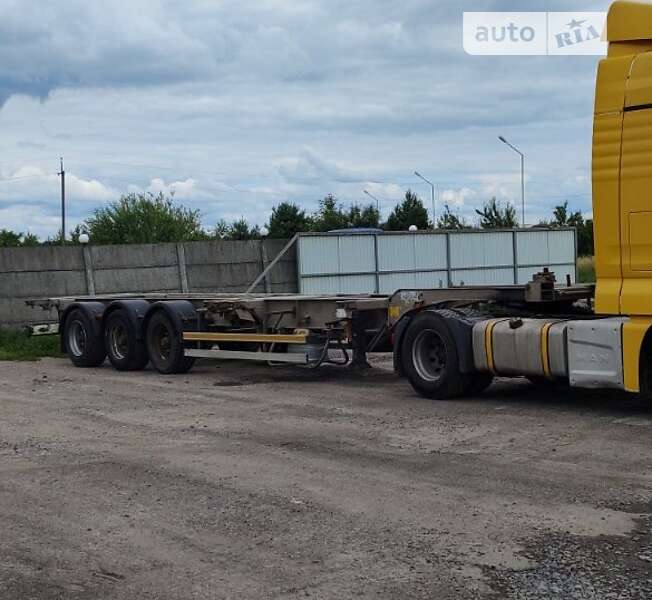 Контейнеровоз полуприцеп Fliegl SDS 2005 в Львове фото Контейнеровоз полуприцеп Fliegl SDS 2005 в Львове