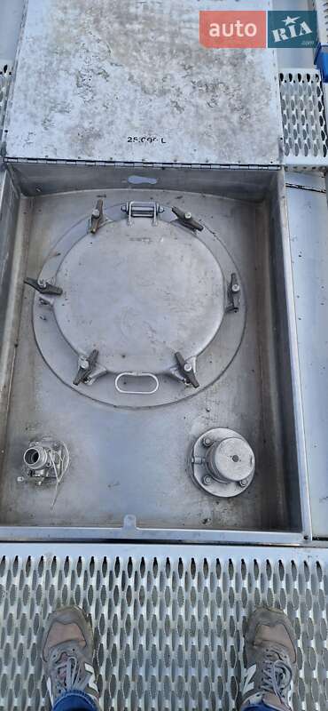 Цистерна полуприцеп Fliegl SDS 2005 в Днепре фото 9 Цистерна полуприцеп Fliegl SDS 2005 в Днепре