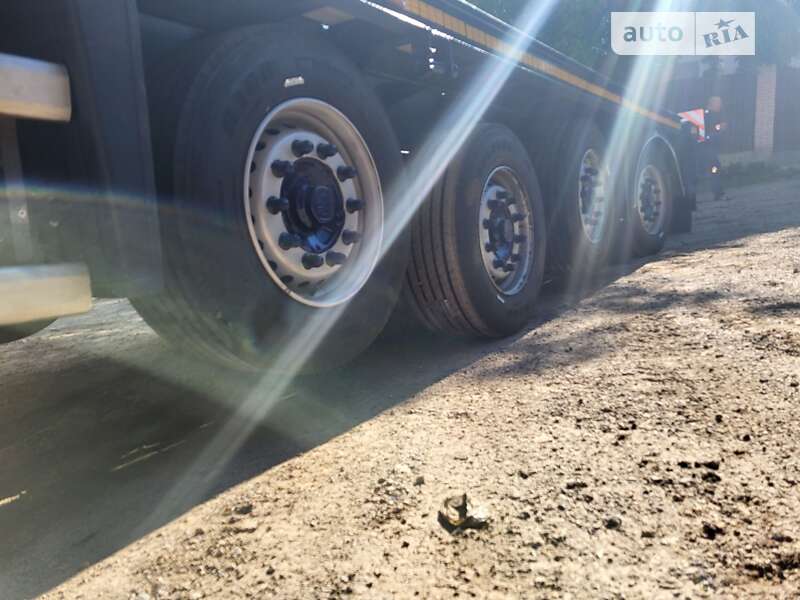 Платформа напівпричіп Floor FLO 2001 в Вінниці фото 10 Платформа напівпричіп Floor FLO 2001 в Вінниці