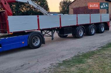 Бортовий напівпричіп Floor FLO 1986 в Шептицькому