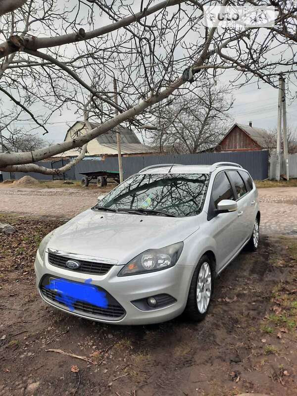 Ford Focus — Википедия