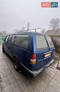 Минивэн Ford Aerostar 1989 в 