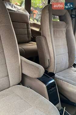 Минивэн Ford Aerostar 1993 в 