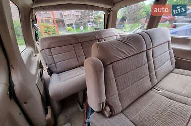 Минивэн Ford Aerostar 1993 в 