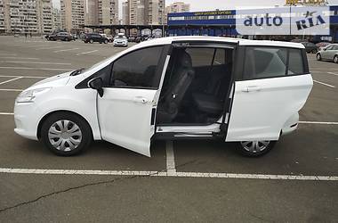 Хэтчбек Ford B-Max 2013 в Киеве
