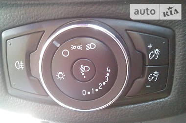 Минивэн Ford B-Max 2013 в Дубно
