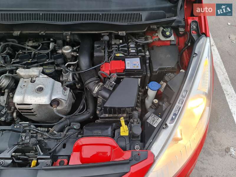 Мікровен Ford B-Max 2014 в Києві