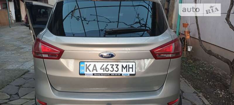 Мікровен Ford B-Max 2014 в Сваляві