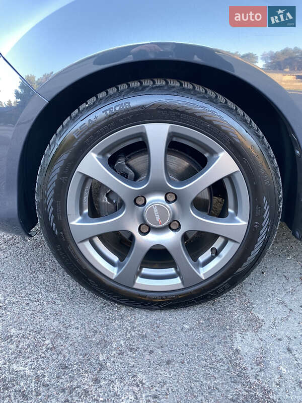 Микровэн Ford B-Max 2014 в Киеве