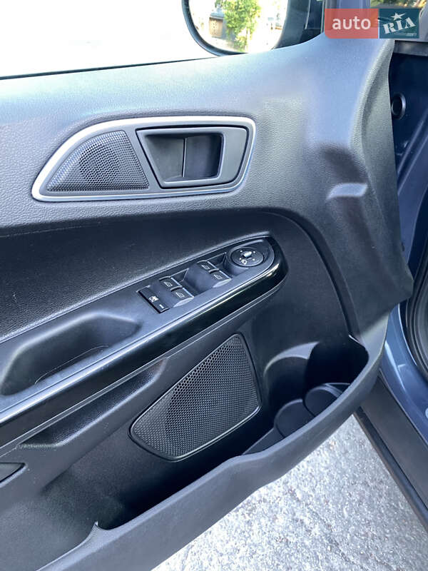 Микровэн Ford B-Max 2014 в Киеве