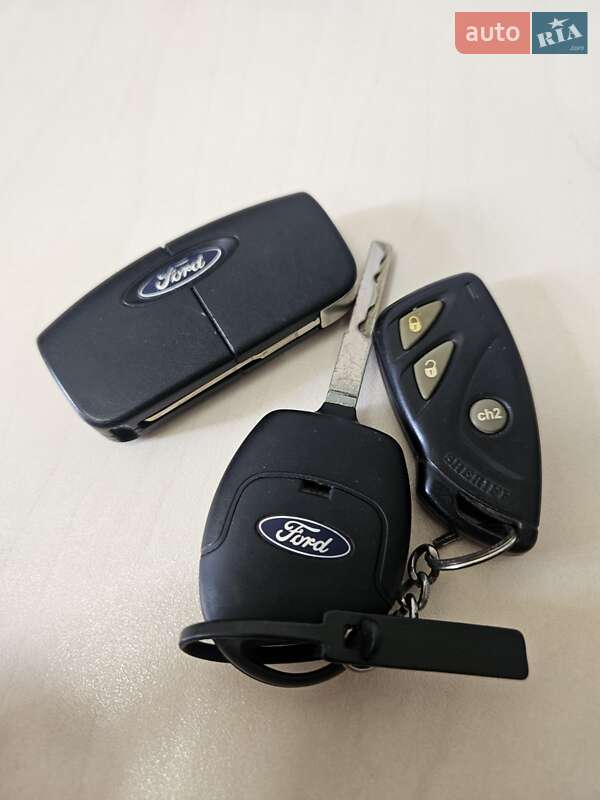 Микровэн Ford B-Max 2013 в Полтаве фото 2 Микровэн Ford B-Max 2013 в Полтаве