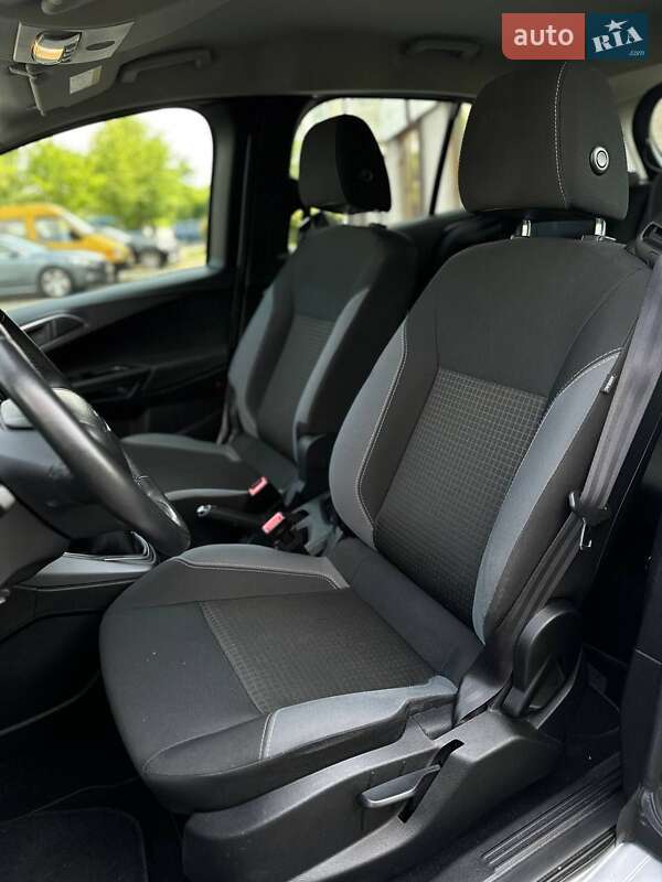 Мікровен Ford B-Max 2014 в Івано-Франківську