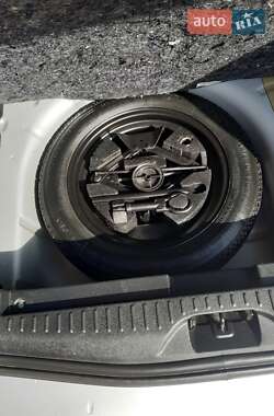 Мікровен Ford B-Max 2013 в 