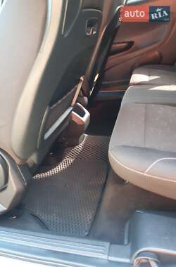 Мікровен Ford B-Max 2013 в 