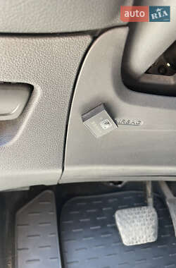 Мікровен Ford B-Max 2013 в 