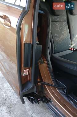 Микровэн Ford B-Max 2013 в 