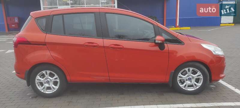 Микровэн Ford B-Max 2013 в Умани
