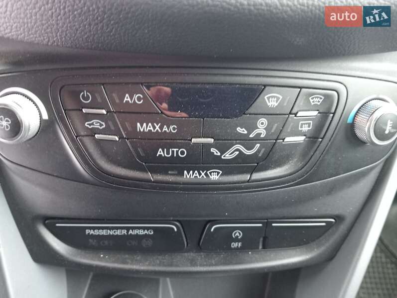 Микровэн Ford B-Max 2013 в Вороновице