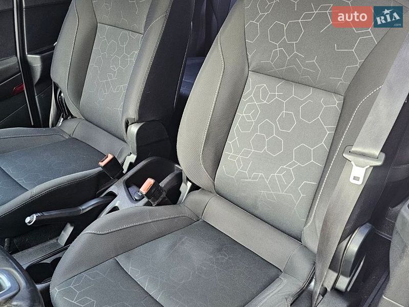 Микровэн Ford B-Max 2014 в Киеве