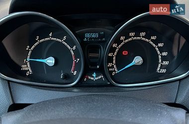 Микровэн Ford B-Max 2013 в Киеве фото 10 Микровэн Ford B-Max 2013 в Киеве