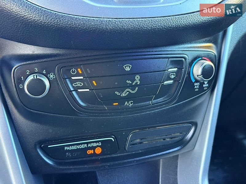 Микровэн Ford B-Max 2013 в Львове