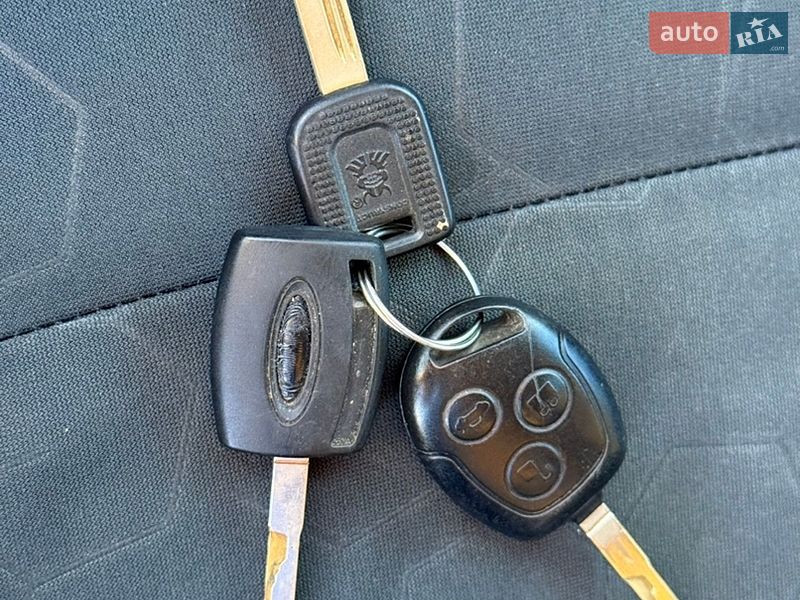 Микровэн Ford B-Max 2013 в Львове