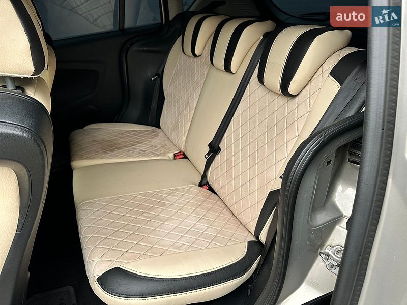 Микровэн Ford B-Max 2014 в Николаеве