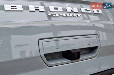Позашляховик / Кросовер Ford Bronco Sport 2021 в 
