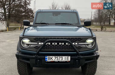 Позашляховик / Кросовер Ford Bronco 2022 в 