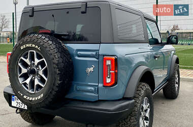 Позашляховик / Кросовер Ford Bronco 2022 в 