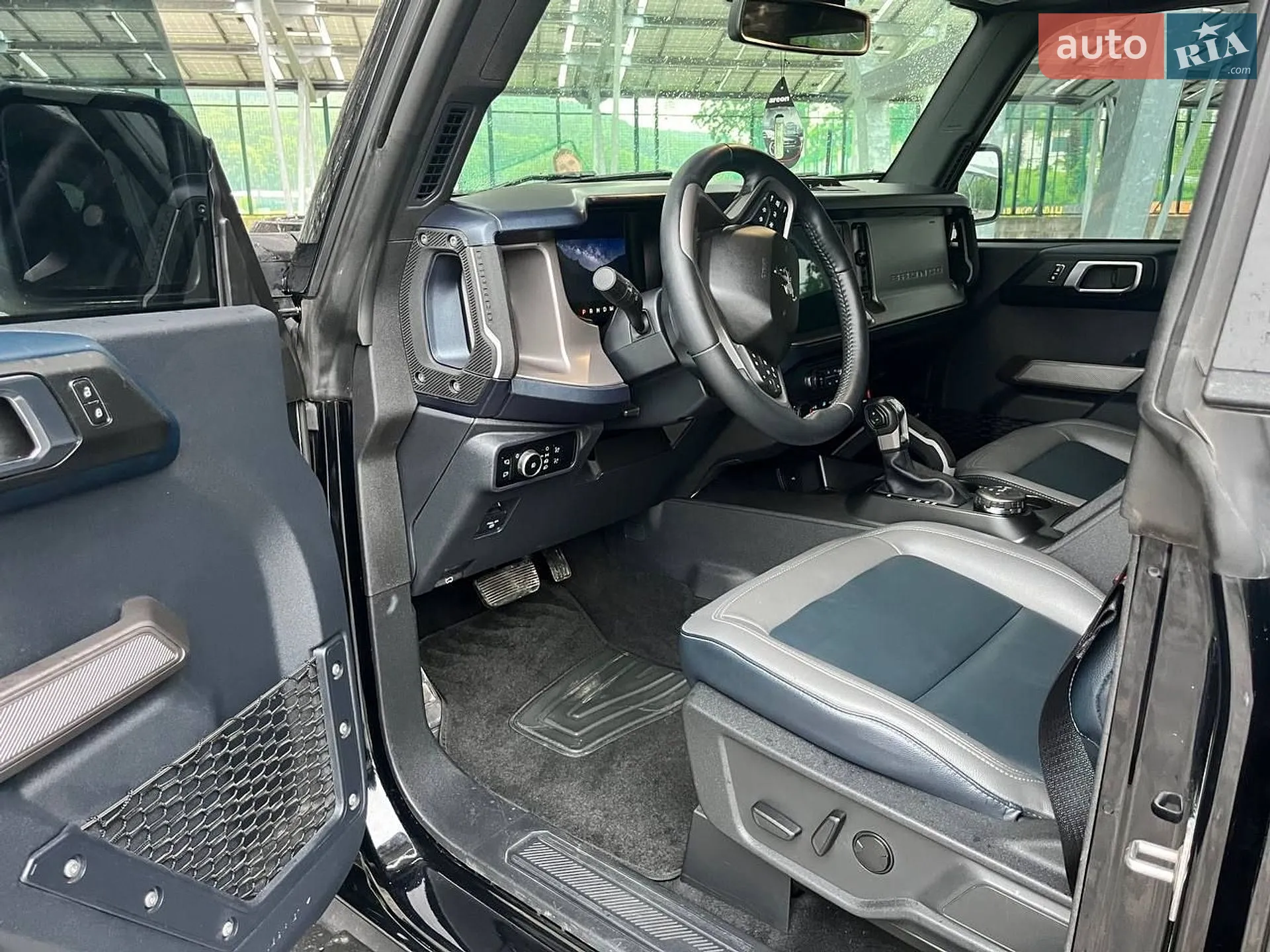 2023 Ford Bronco - мініатюра 25