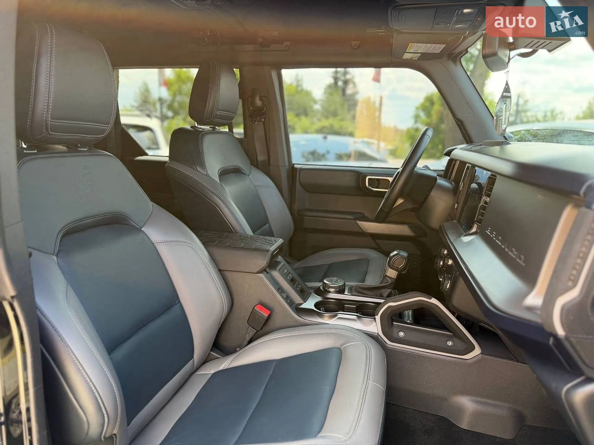2023 Ford Bronco - мініатюра 31
