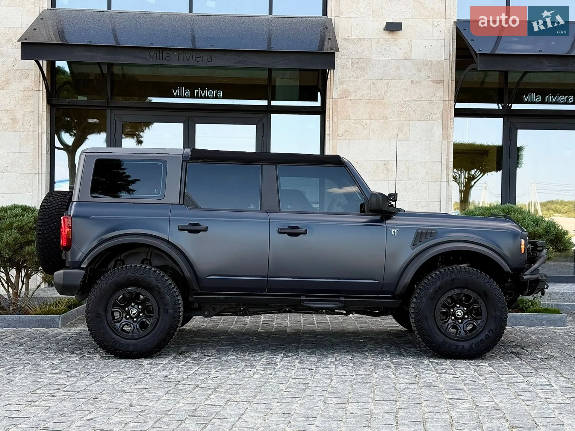 2021 Ford Bronco - мініатюра 22