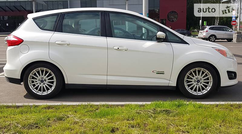 Хэтчбек Ford C-Max 2013 в Киеве