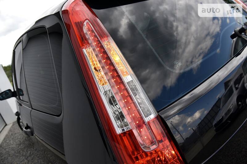 Мінівен Ford C-Max 2009 в Дрогобичі