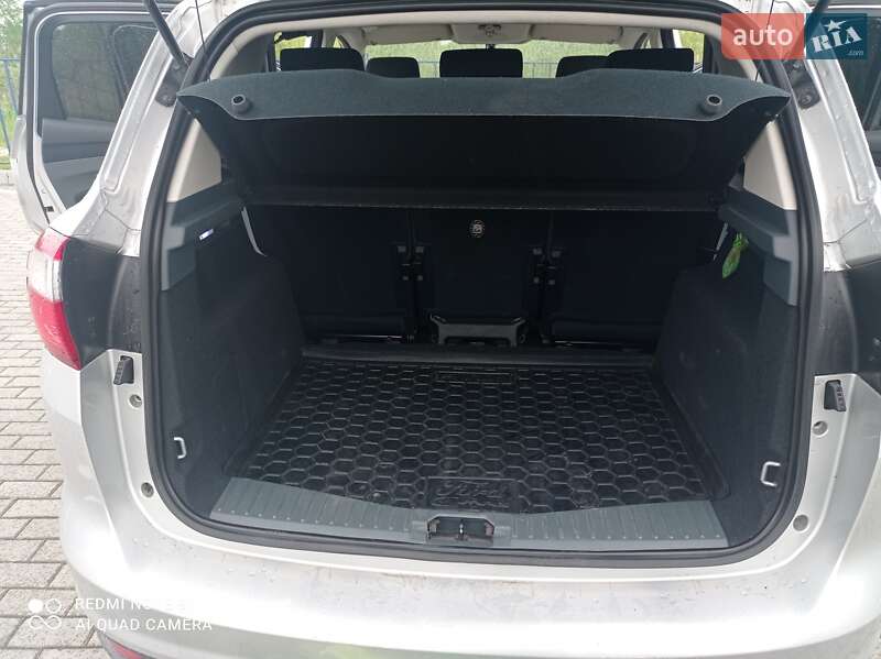 Хэтчбек Ford C-Max 2013 в Дрогобыче