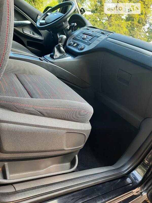 Мінівен Ford C-Max 2010 в Дрогобичі