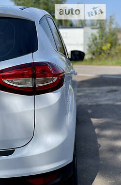 Минивэн Ford C-Max 2016 в 