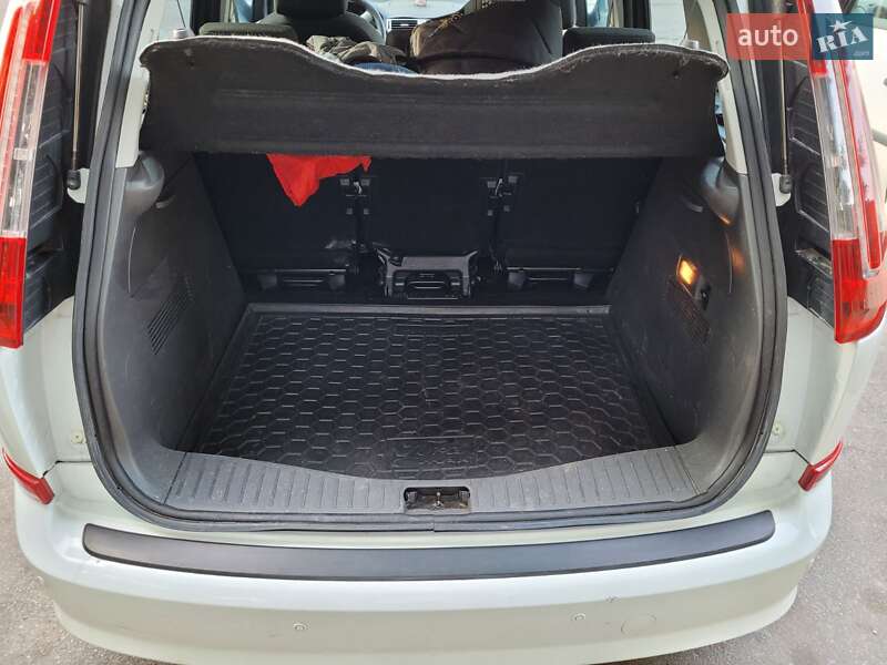 Минивэн Ford C-Max 2010 в Виннице