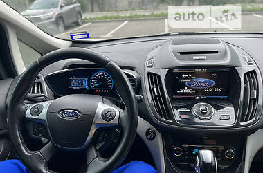 Хэтчбек Ford C-Max 2013 в Киеве