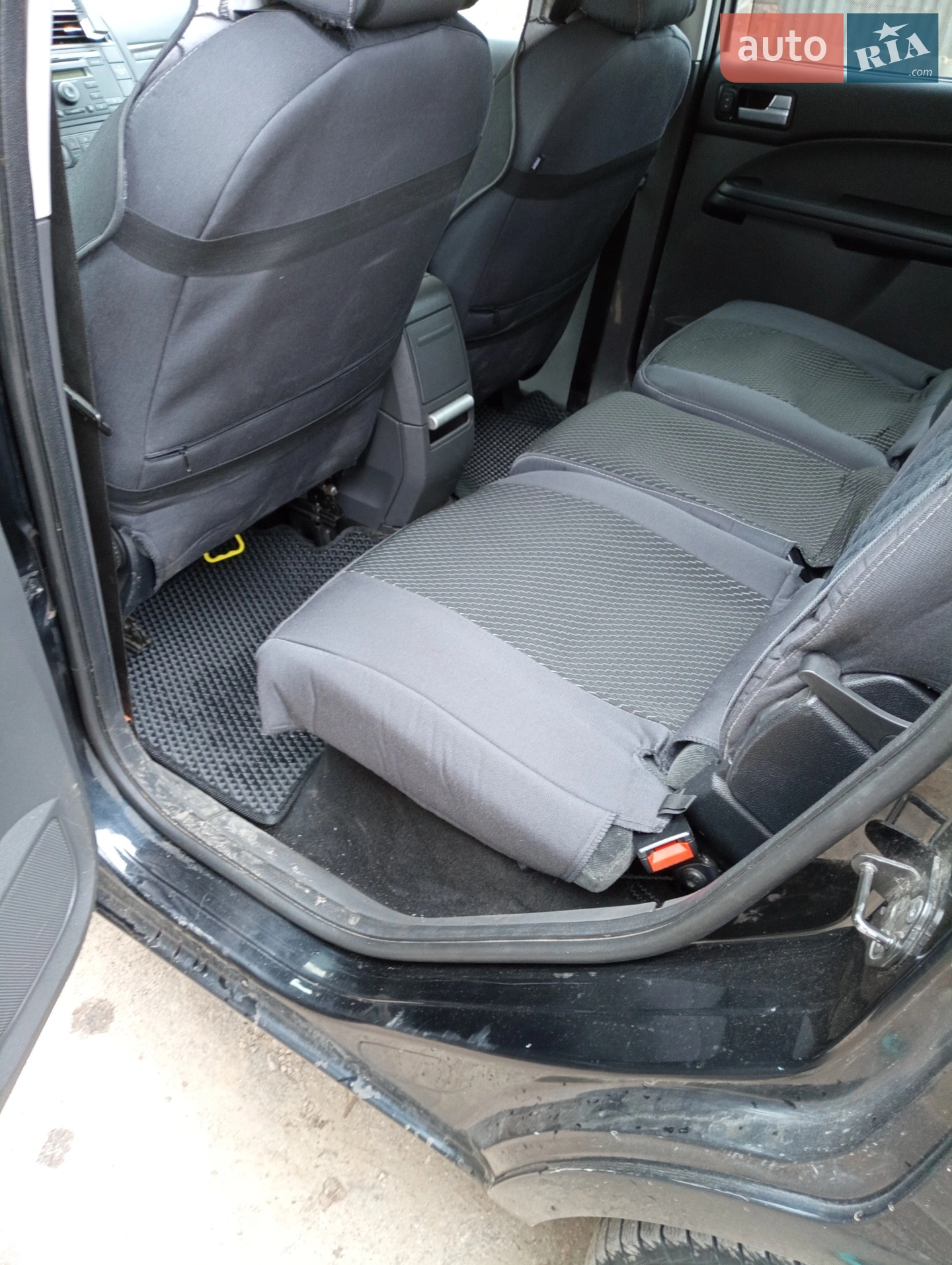 Ford C-Max 2004 VIN WF0MXXGCDM4D24931 фото оголошення 8 з 12
